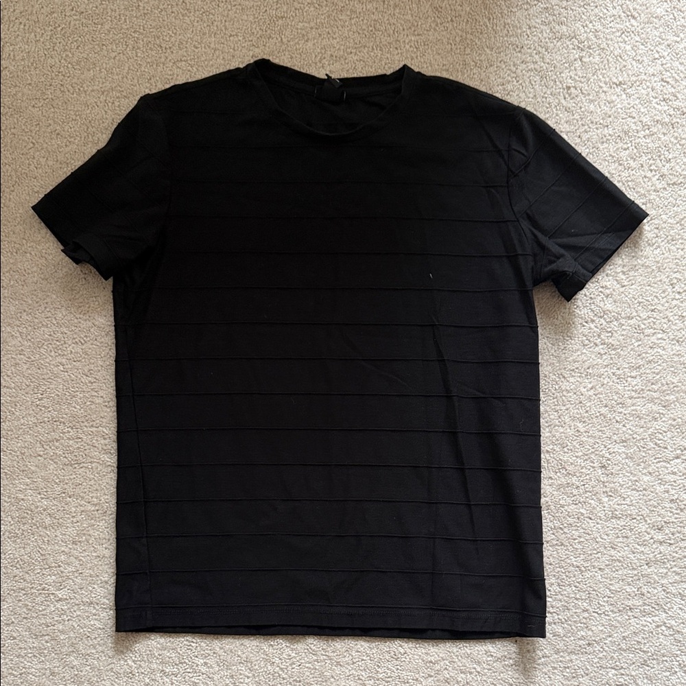 H&M textured striped tshirt
